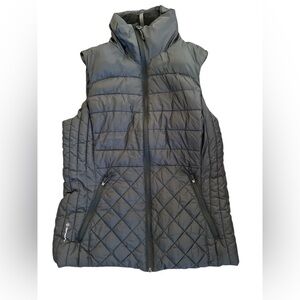 Champion VentureLoft+ Black Puffer Vest Diamond Quilted Sleeveless Full Zip Vest